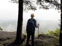 Wanderer &uuml;ber dem Nebelmeer